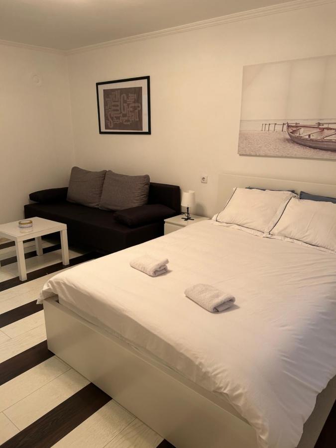 Lana Apartman Belgrado Exterior foto