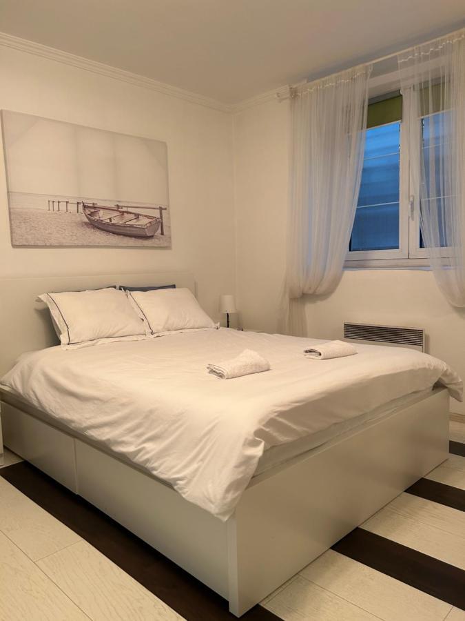 Lana Apartman Belgrado Exterior foto